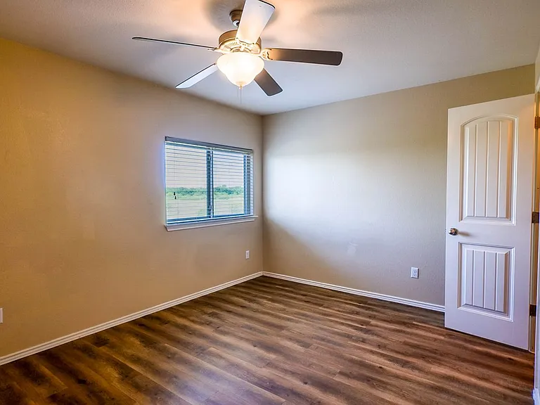 17208 Bridgefarmer Blvd — Photo 25