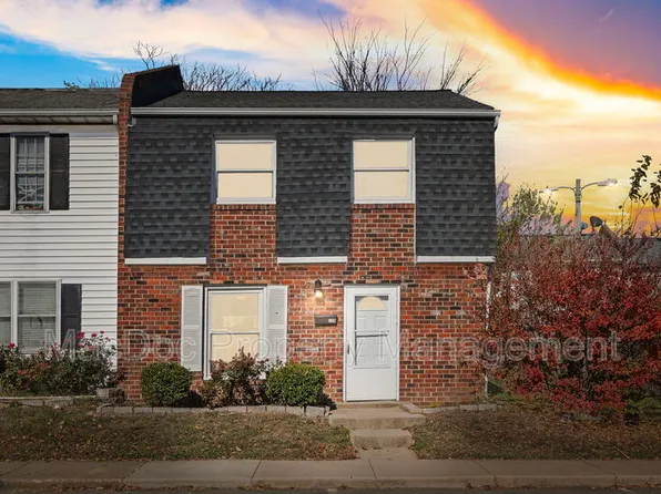 129 Hickok Cir, Fredericksburg, VA 22401