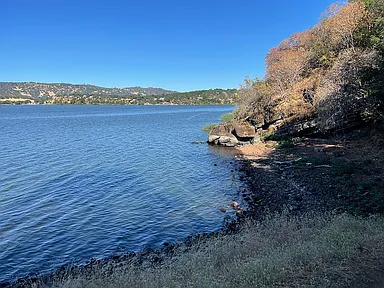 3080 Riviera Heights Drive