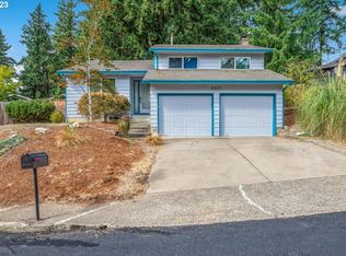 6665 Parkway Dr, Gladstone, OR