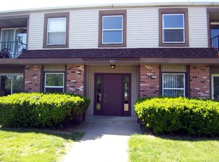 882 E Riverview Ave APT 9, Napoleon, OH 43545