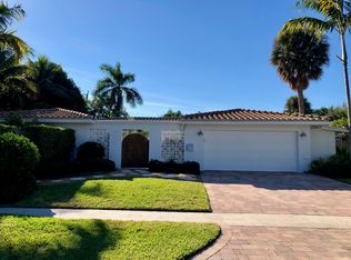 800 W Royal Palm Rd, Boca Raton, FL 33486