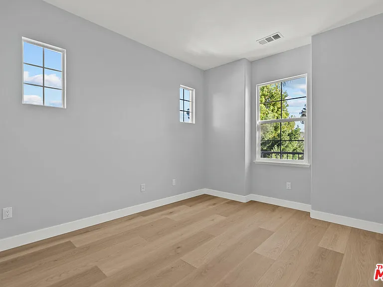 30311 Ashfield Ct — Photo 25