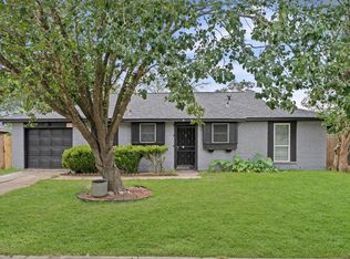 12206 Flushing Meadows Dr, Houston, TX 77089