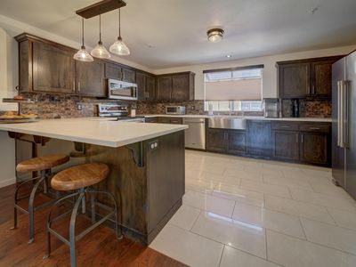 1190 Pear Tree Lane, Napa, CA, 94558