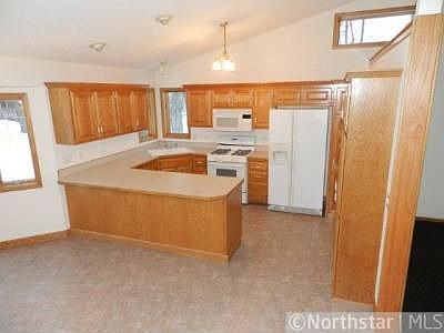 3rd image of 14931 Naples St NE