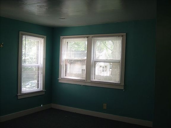 #8 Living room