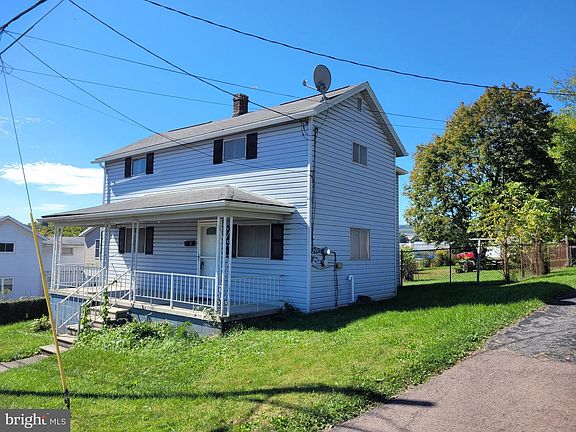 2nd image of 11 Green St
