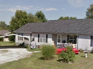 198 Madison St, Huntsville, AR 72740