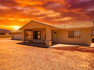 701 Mount Charleston Dr, Pahrump, NV 89048