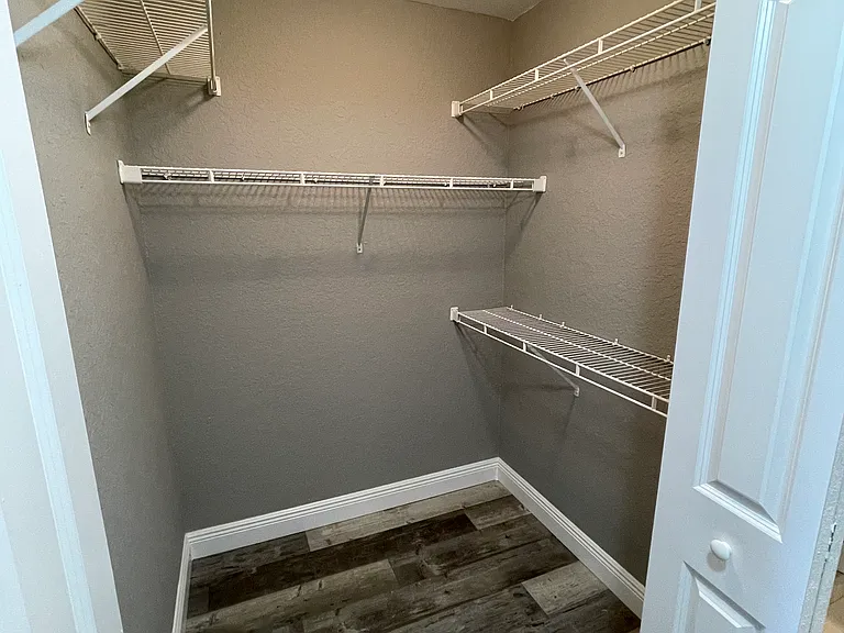 2831 N Oakland Forest Dr #101 — Photo 81
