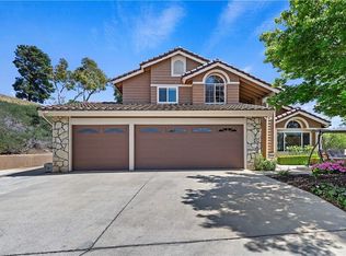 16482 Vista Grove Cir, Riverside, CA 92503