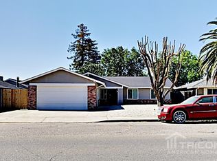 1624 River Rd, Modesto, CA 95351