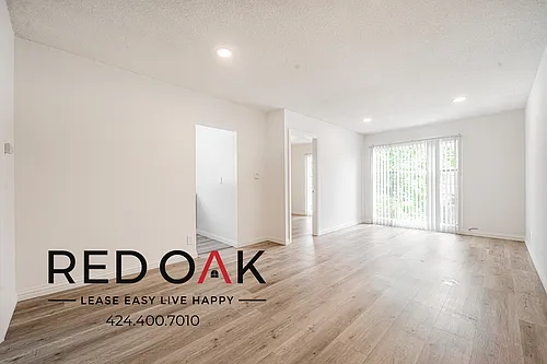 1016 S Wooster St #4 Photo 1