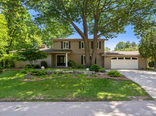 2121 Sumac Ln, Appleton, WI 54915