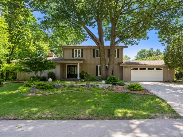 2121 Sumac Ln, Appleton, WI 54915