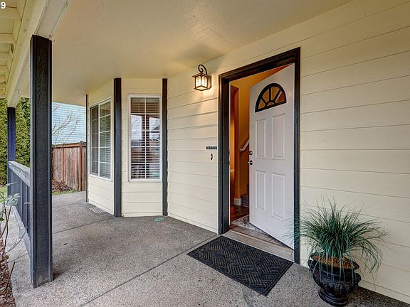 3rd image of 10007 NE 146th Ave