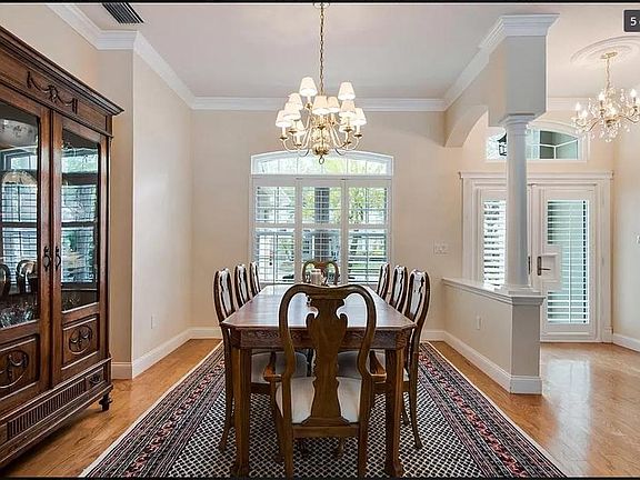 5th image of 10210 Newington Pl