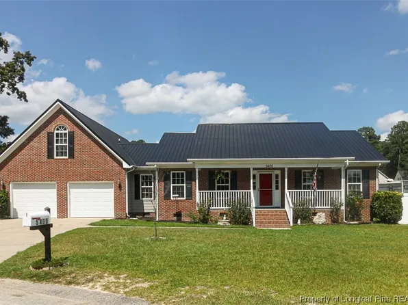 5400 Frostwood Pl, Fayetteville, NC 28304