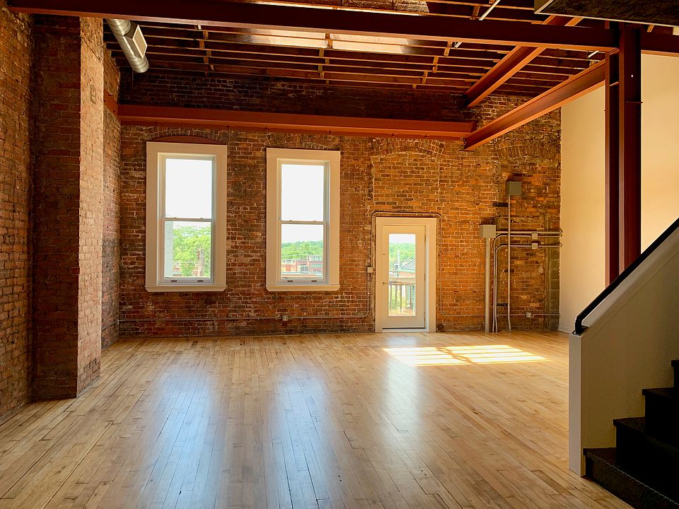 1st image of 306 S Main St #3A