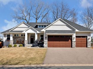 23 15th Ave SW, New Brighton, MN 55112