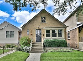 3952 N Oleander Ave, Chicago, IL 60634
