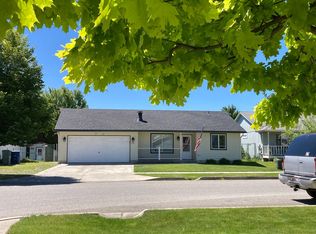925 N Cimmaron St, Post Falls, ID 83854