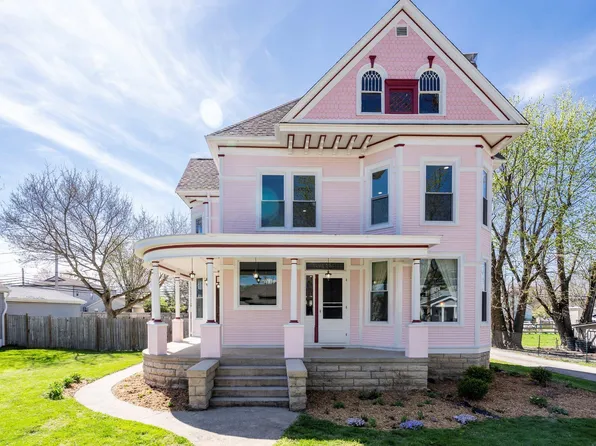 243 Broadway St, Lynchburg, OH 45142