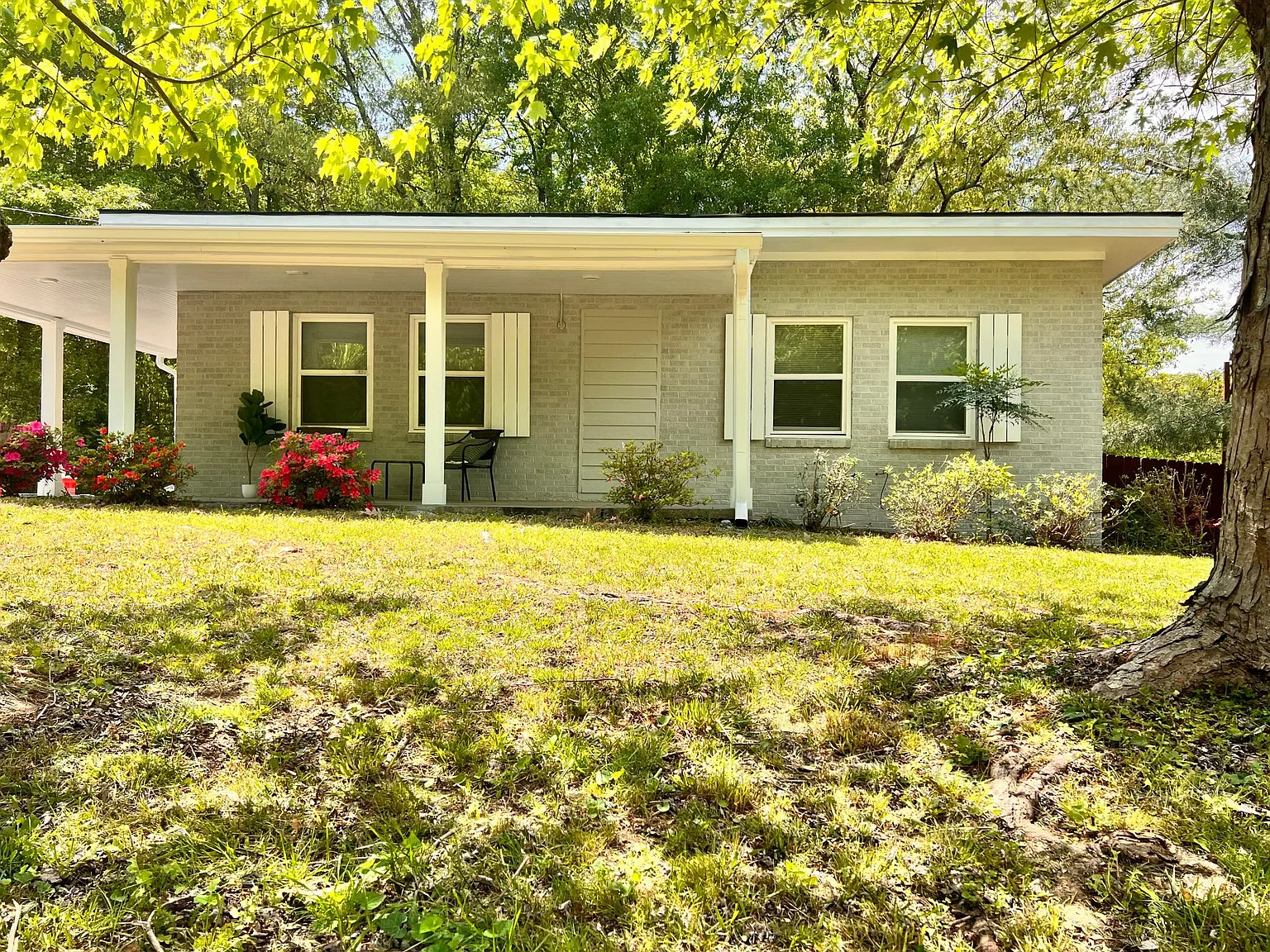 1312 Pine Valley Rd — Photo 2