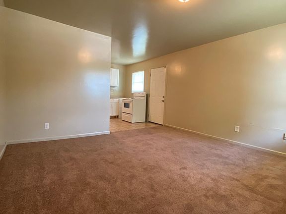 2nd image of 850 Arlington Ave #1
