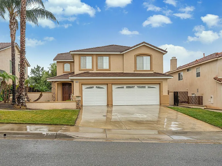8371 Attica Dr — Photo 5