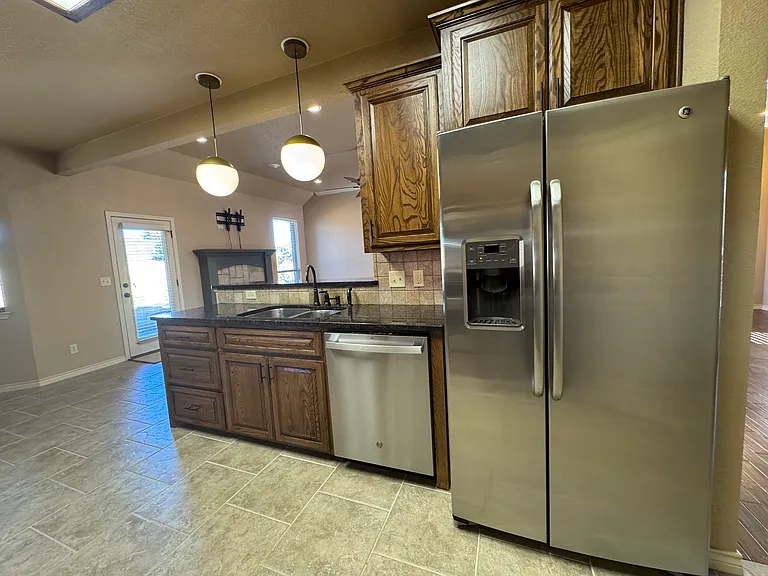 610 Benelli Dr — Photo 11