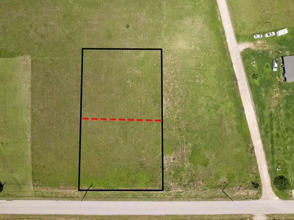 0 Macha Rd, Wallis, TX 77485