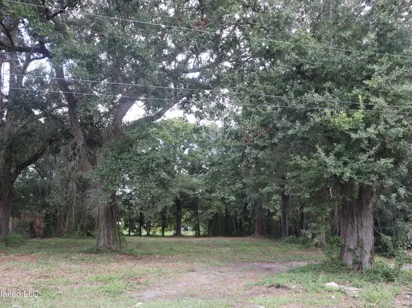 Fournier Ave, Gulfport, MS 39501