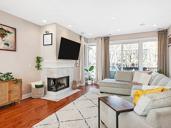 5th image of 2255 W Wabansia Ave APT 308