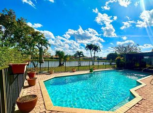 9517 El Clair Ranch Rd, Boynton Beach, FL 33437