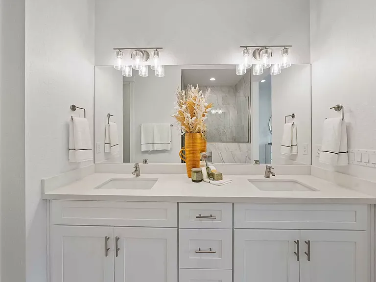 E Copperleaf Ln — Photo 7