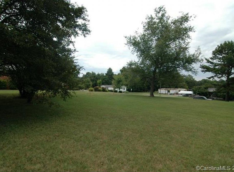 1st image of 7 Lucky Creek Ln #7