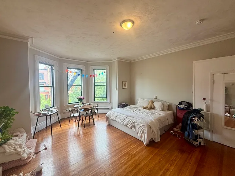 363 Beacon St #3F — Photo 3