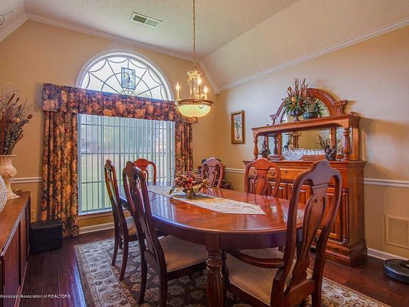 4th image of 4620 Alden Lake Dr E
