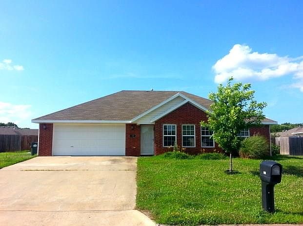 1st image of 562 Elk Ave