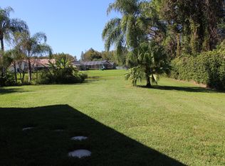 4133 Apple Blossom Rd, Lutz, FL 33558