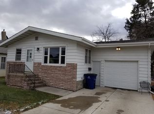 609 W Pasewalk Ave, Norfolk, NE 68701