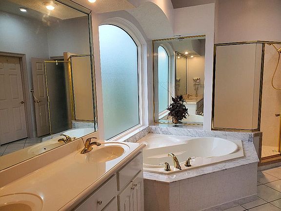 Downstairs master bathroom