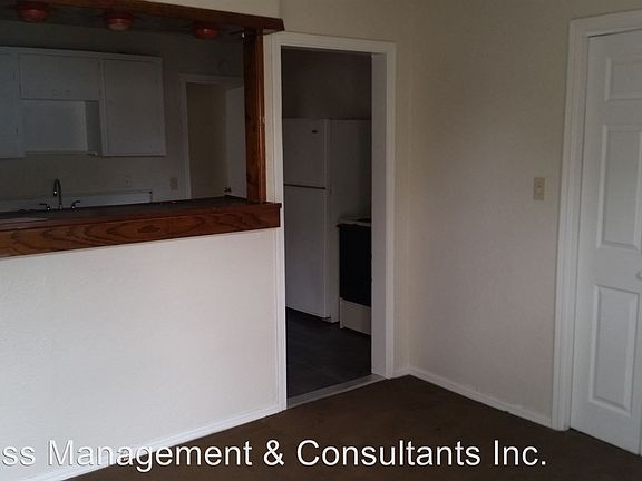 5th image of 2308 NW 12th St APT 6