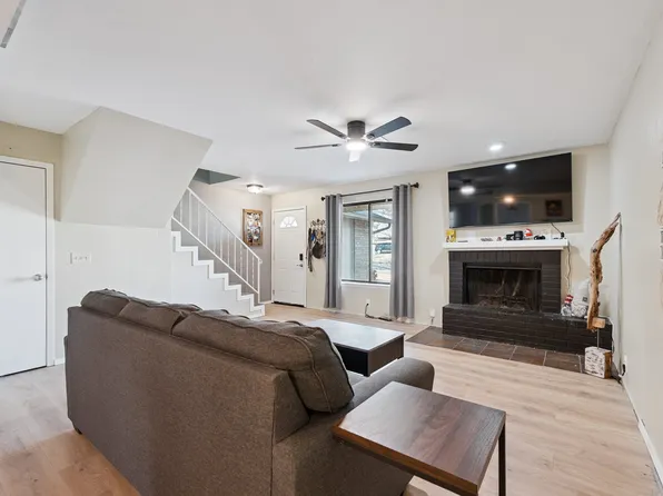 9605 Hefner Village Blvd, Oklahoma City, OK 73162