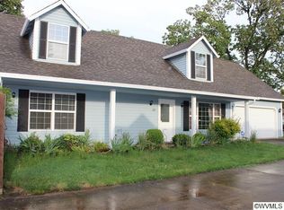 105 Briarcliff Dr, Eugene, OR 97404