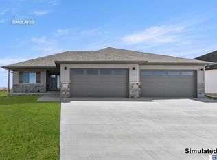 10343 S 77th St, Lincoln, NE 68516