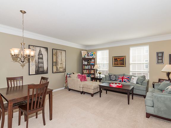 Large Open-Concept Room!