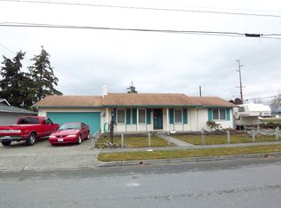 2121 E Viewmont Dr, Mount Vernon, WA 98273